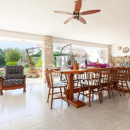Erika With Private Pool And Garden - Happy Villa Lecce