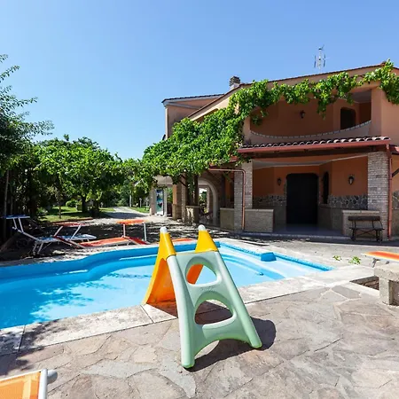 Erika With Private Pool And Garden - Happy Villa Lecce