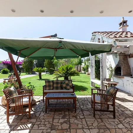 Villa Erika With Private Pool And Garden - Happy