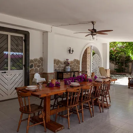 Erika With Private Pool And Garden - Happy Lecce